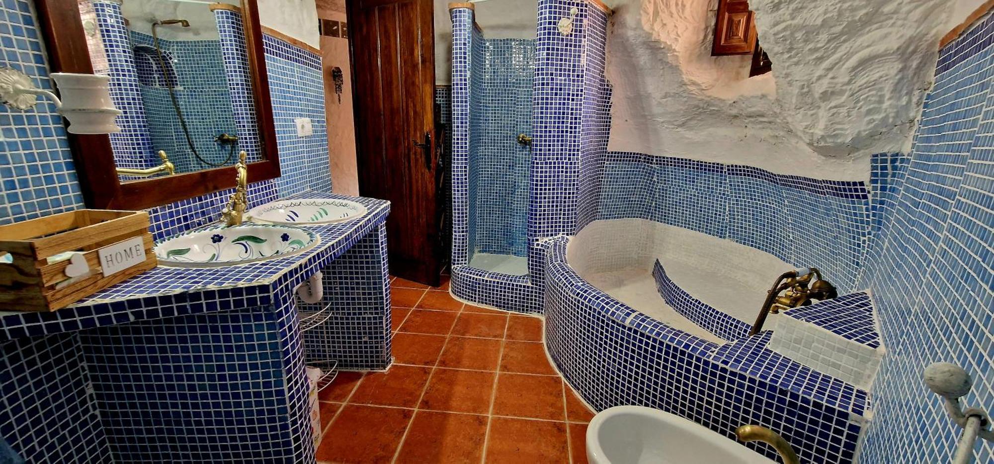 Casa Cueva Cascamorras "Capricho Andaluz" Baza Bagian luar foto