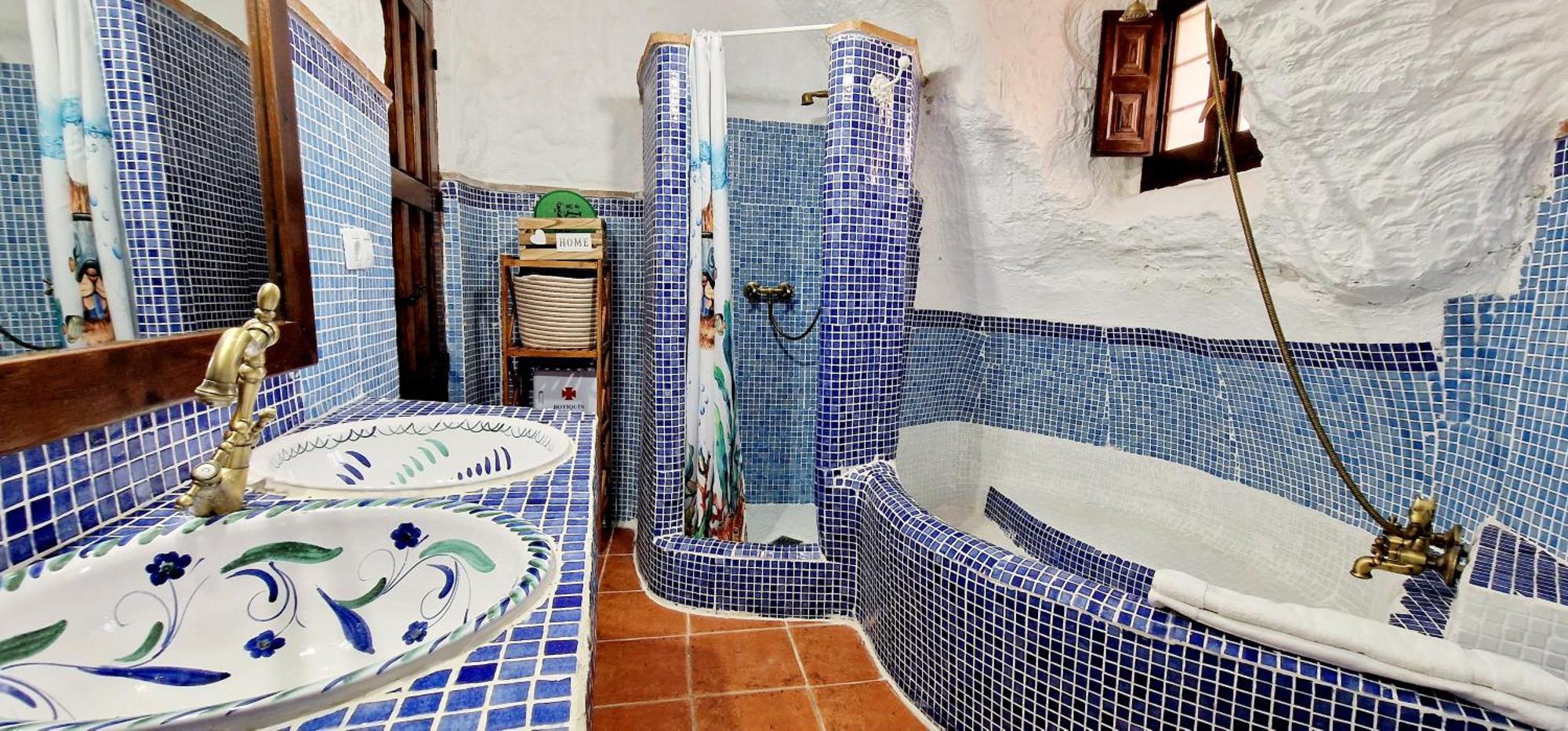 Casa Cueva Cascamorras "Capricho Andaluz" Baza Bagian luar foto