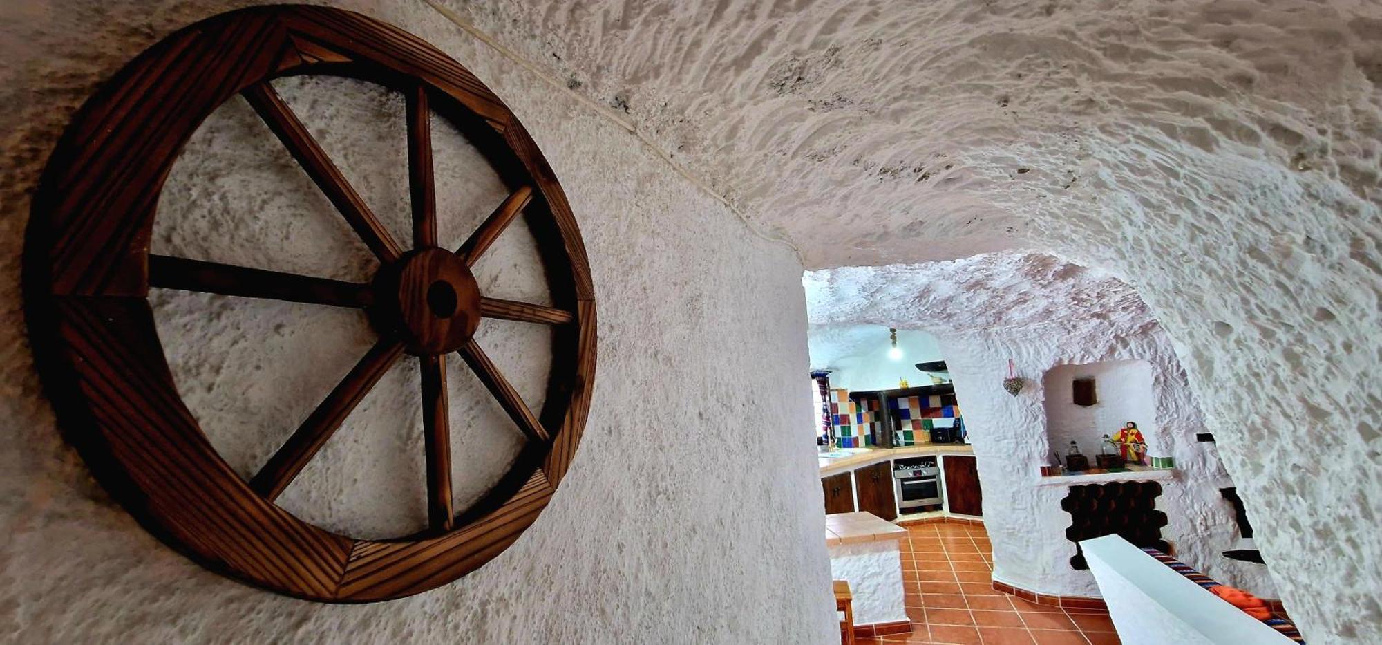 Casa Cueva Cascamorras "Capricho Andaluz" Baza Bagian luar foto