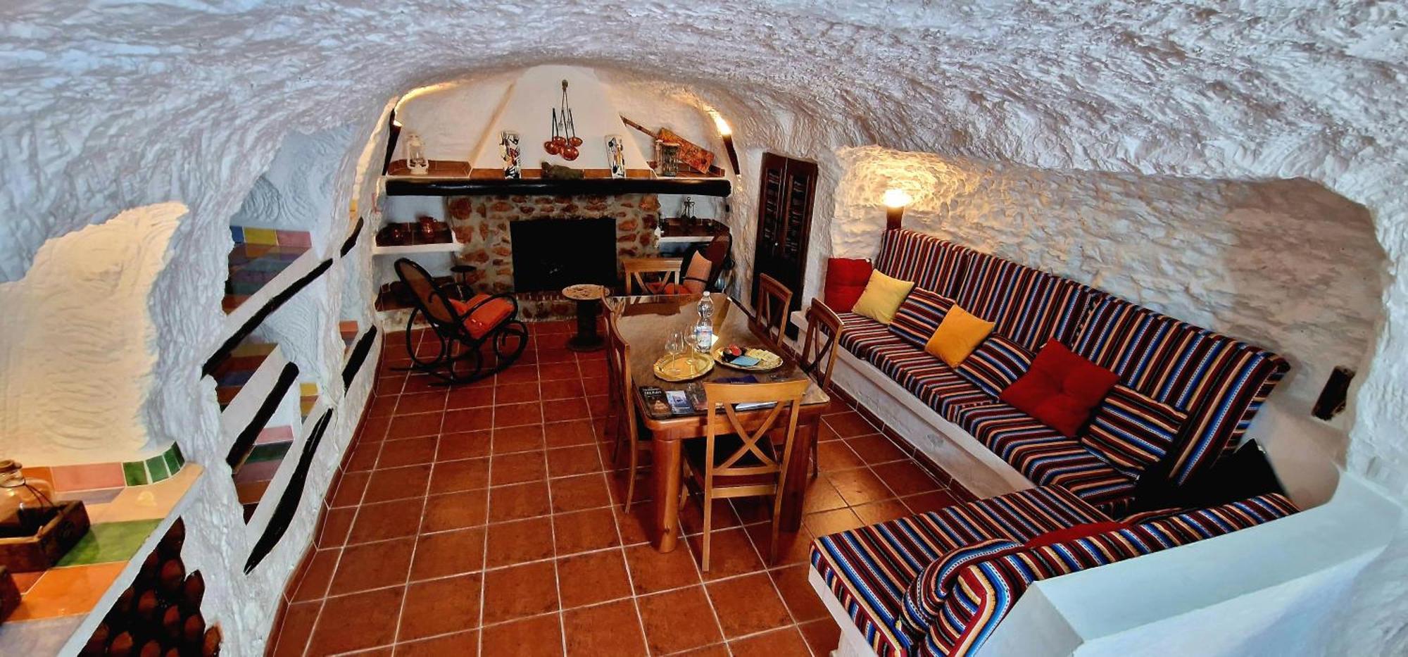 Casa Cueva Cascamorras "Capricho Andaluz" Baza Bagian luar foto